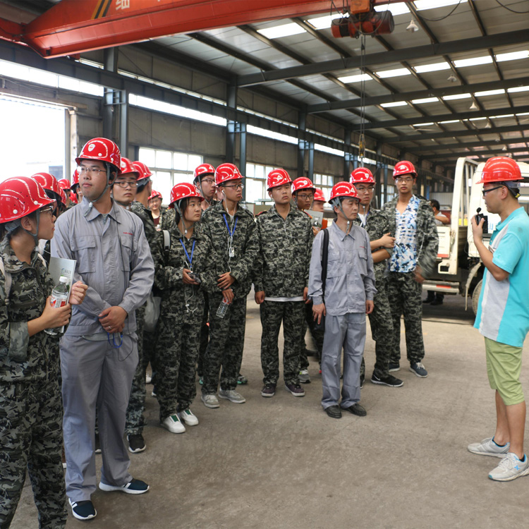 中国石油大学师生来山东贝特环保公司参观学习、交流